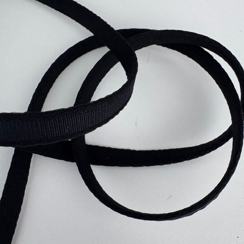 black woven frame cover
