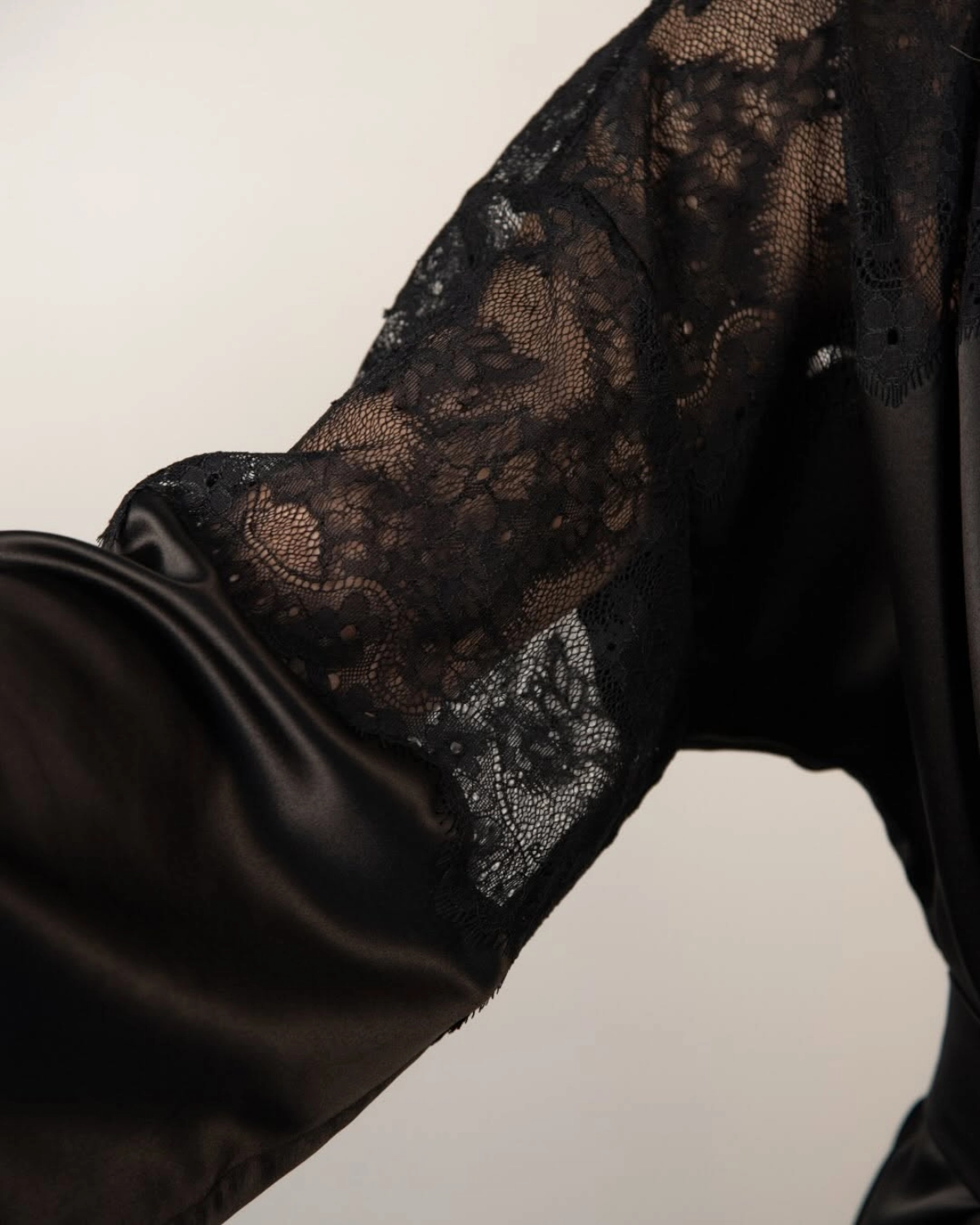 Pourquoi choisir une dentelle large ?