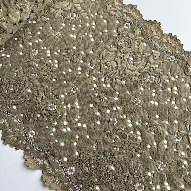 dentelle extensible kaki