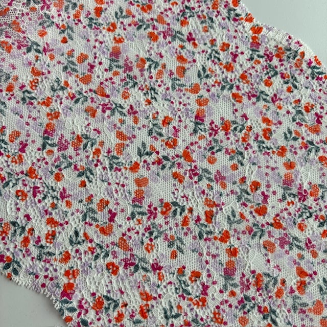 dentelle extensible florale